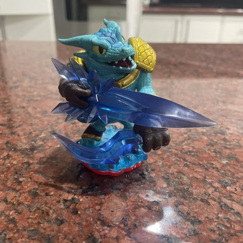 Skylanders Trap Team Tablet Starter Pack - Picture 2 of 19