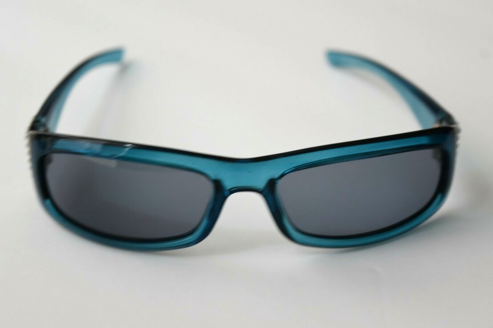 Occhiali da sole Yves Saint Laurent piccoli blu traslucido YSL6061 S NZ5 56 17 115