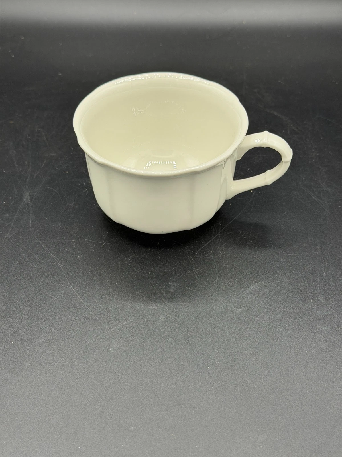 Villeroy & Boch Manoir Tea Cup and Saucer - Thumbnail 5