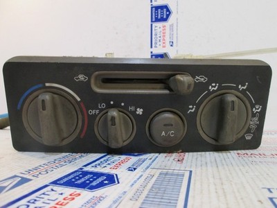   2000 COROLLA Dashboard Climate Control Temperature Heat AC Rear Defroster DASH