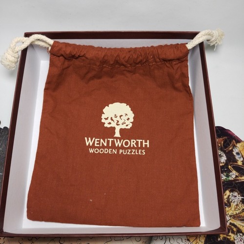 1 Missing Wentworth Wooden Puzzle Queen Elizabeth Masterpiece 310 Pieces 590102 - Bild 6 von 9
