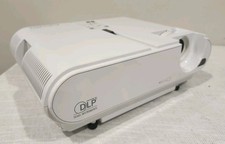 Mitsubishi XD211U Proiettore DLP 2200 Lumen Adattatore HDMI con Accessori e Borsa