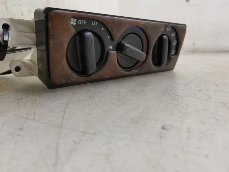 95 96 97 98 99 TOYOTA AVALON TEMPERATURE CONTROL SWITCH  - Image 2 of 4