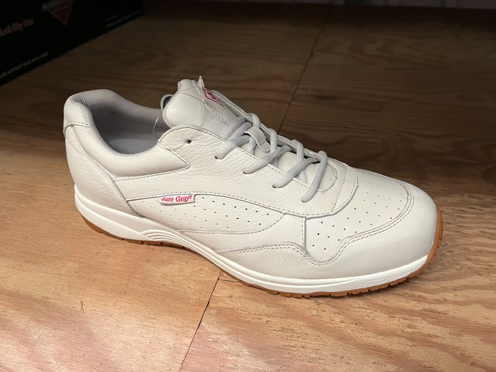 MEN'SA WHITE LEATHER TRAINER EXCELLENT GRIP 5295
Opens in a new window or tab