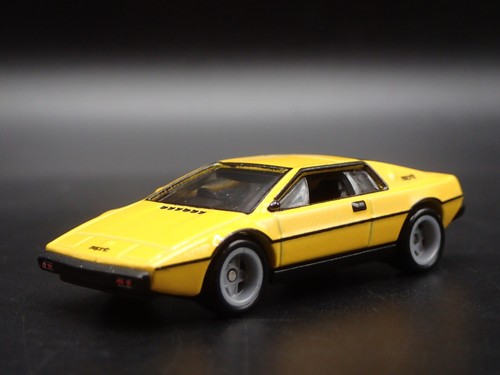1988-1994 Lotus Esprit Amarillo 1:64 Escala Coleccionable Maqueta Coche Modelo