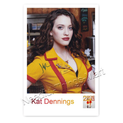 Kat Dennings alias Max Black aus 2 Broke Girls - Autogrammfotokarte [A01] 