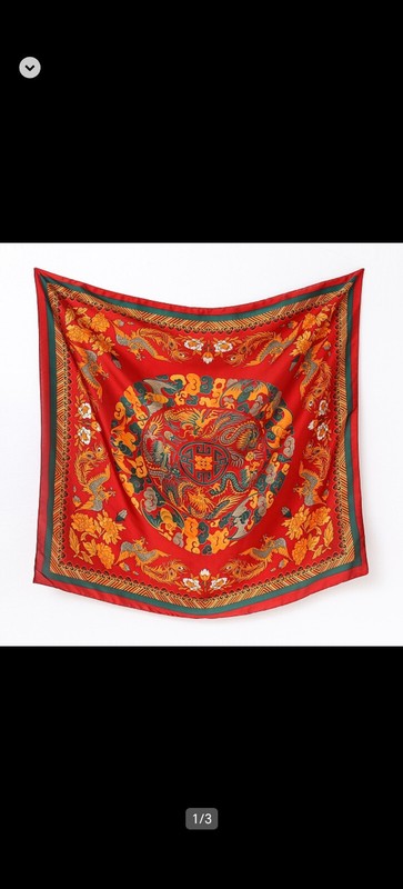 BRAND NEW LOVELY AND ELEGANT SILK SCARF IN TRADITIONAL CHINESE PATTERN!!