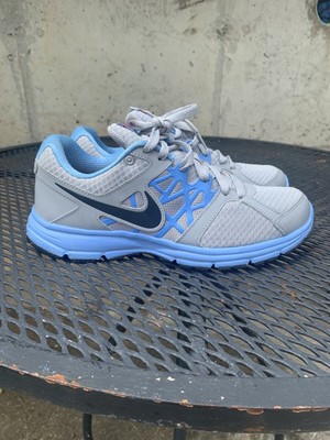 baby blue nike running shoes