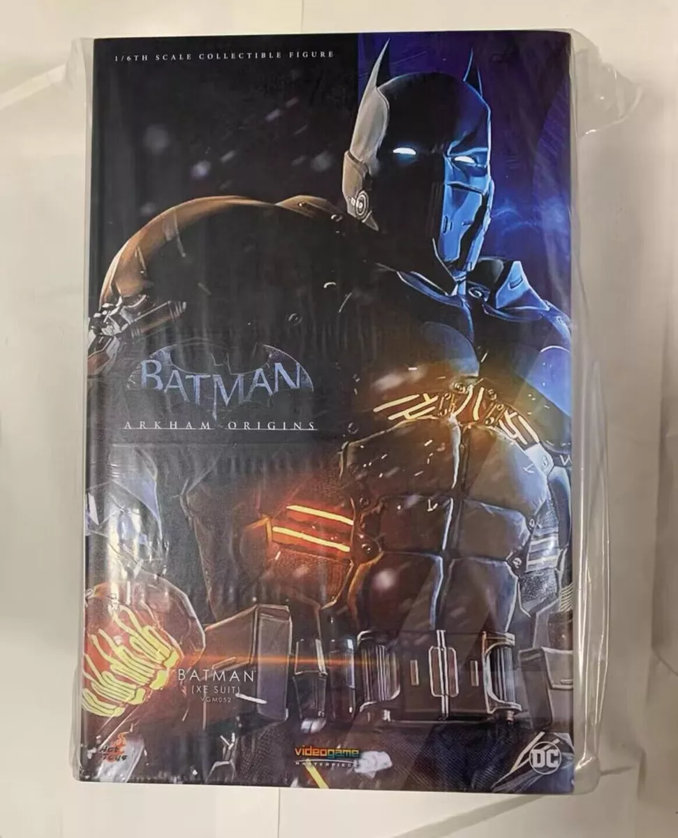 Batman: Arkham Origins VGM52 Batman (XE Suit) 1/6th Scale Collectible Figure