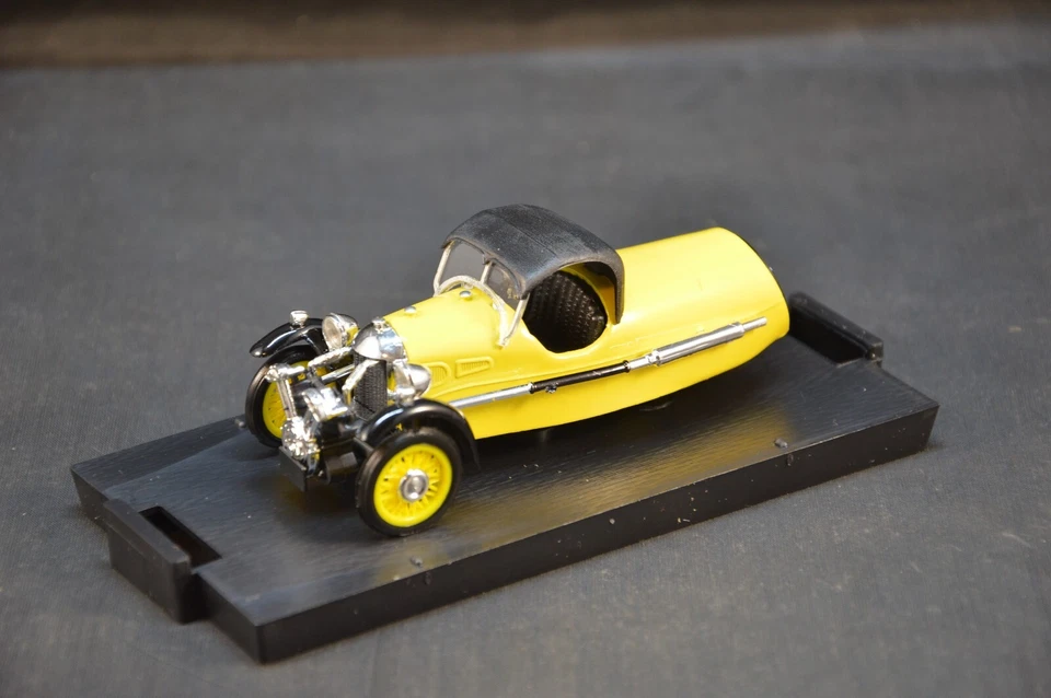 BRUMM 1/43 MORGAN MX-4 SUPER SPORT CHIUSA 1935 GIALLO R293-02 DIE CAST MODEL - Immagine 3 di 3