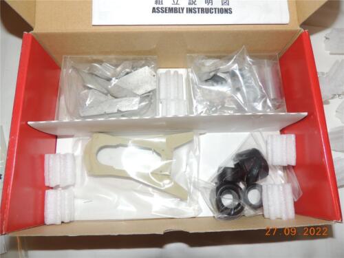 STUDIO 27 1/20 F1 TYRRELL 007 1976 RESIN KIT FK-20305 - Picture 3 of 7