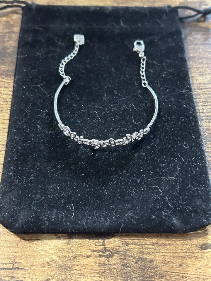 Impresionante Brazalete Swarovski Transparente Diapasón Chapado en Rodio 1/2 Torque Cadena Foto 2 de 4