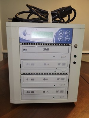 EZ Dupe Standalone disc copying machine   no computer needed