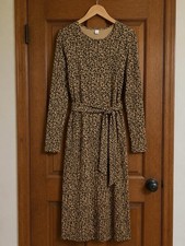 M Old Navy animal print dress with front tie, long sleeve