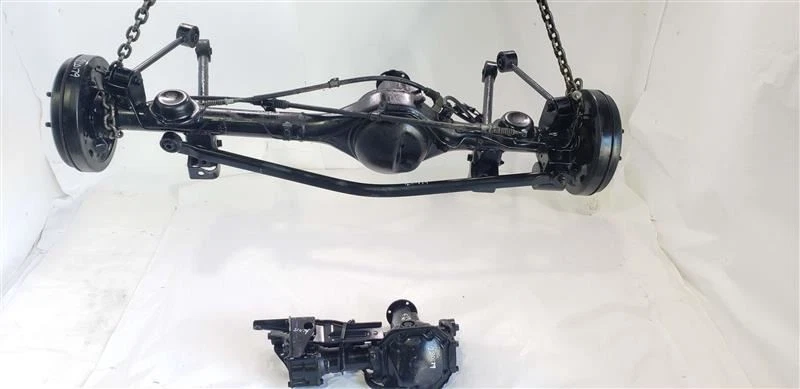 Intercambios completos de eje delantero y trasero XR-ii raro OEM 1995 Mitsubishi Pajero Foto 3 de 4