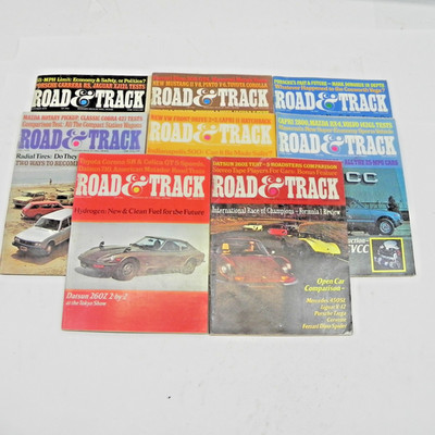 VINTAGE 1974 ROAD AND TRACK MAGAZINE LOT OF 8 ISSUES RACING PERFORMANCE CARS