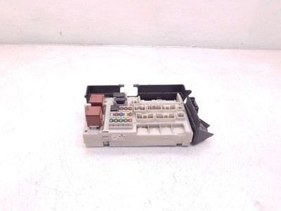 2003 LEXUS LS430 CABIN FUSE BOX 174579A