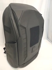 NOMATIC Camera Pack 25L, Two Small Cubes, sells for $389, Cut Damage Resolved