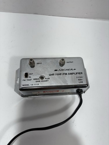 Radio Shack Archer 15-1113 - 20db Signal Amplifier UHF/VHF/FM w/Gain & FM Trap - Picture 3 of 4