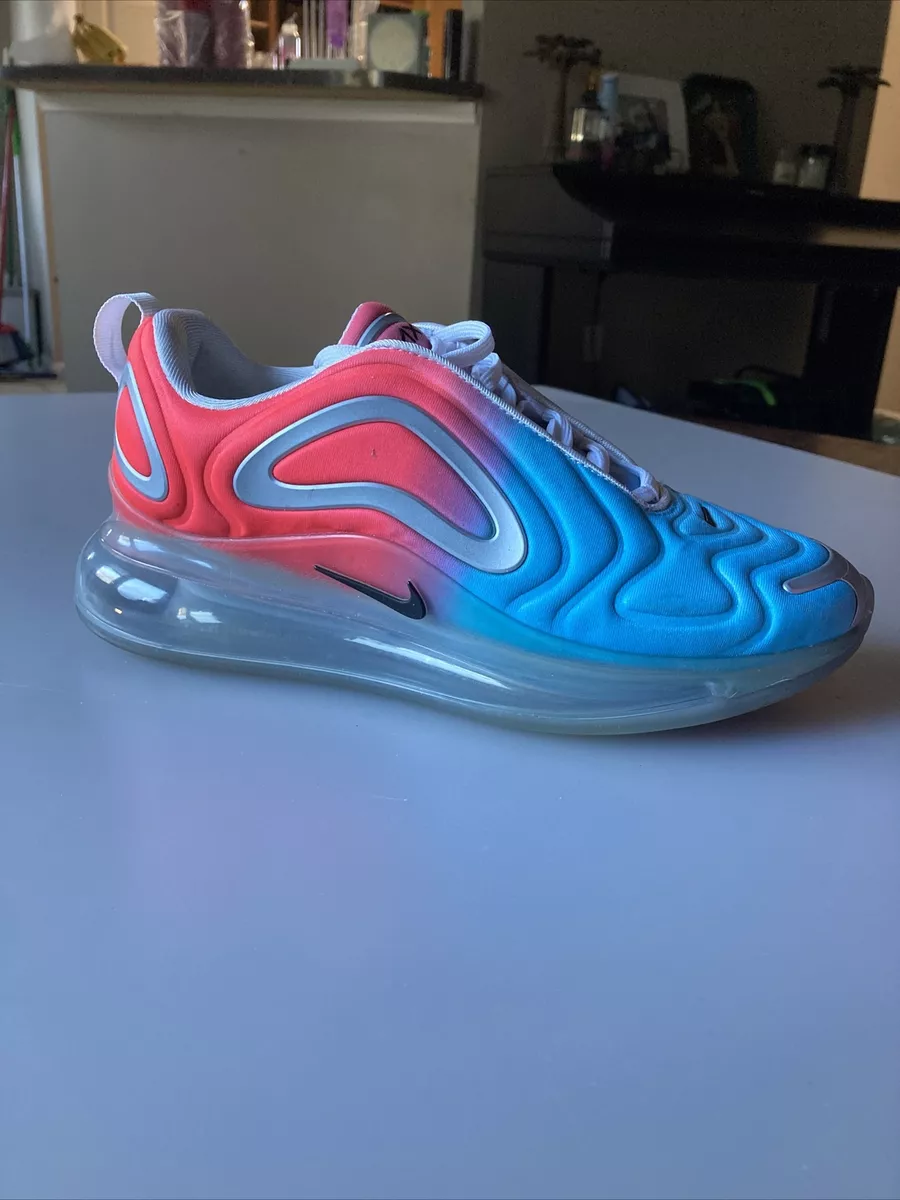 Baskets de course femme Nike Air Max 720 bleu rose AR9293 600 taille 7 5 sans bo