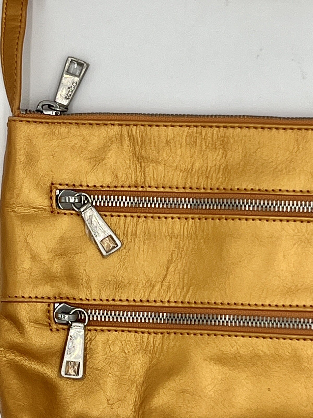 Hobo International Leather Crossbody Bag Purse, Mission, Metallic