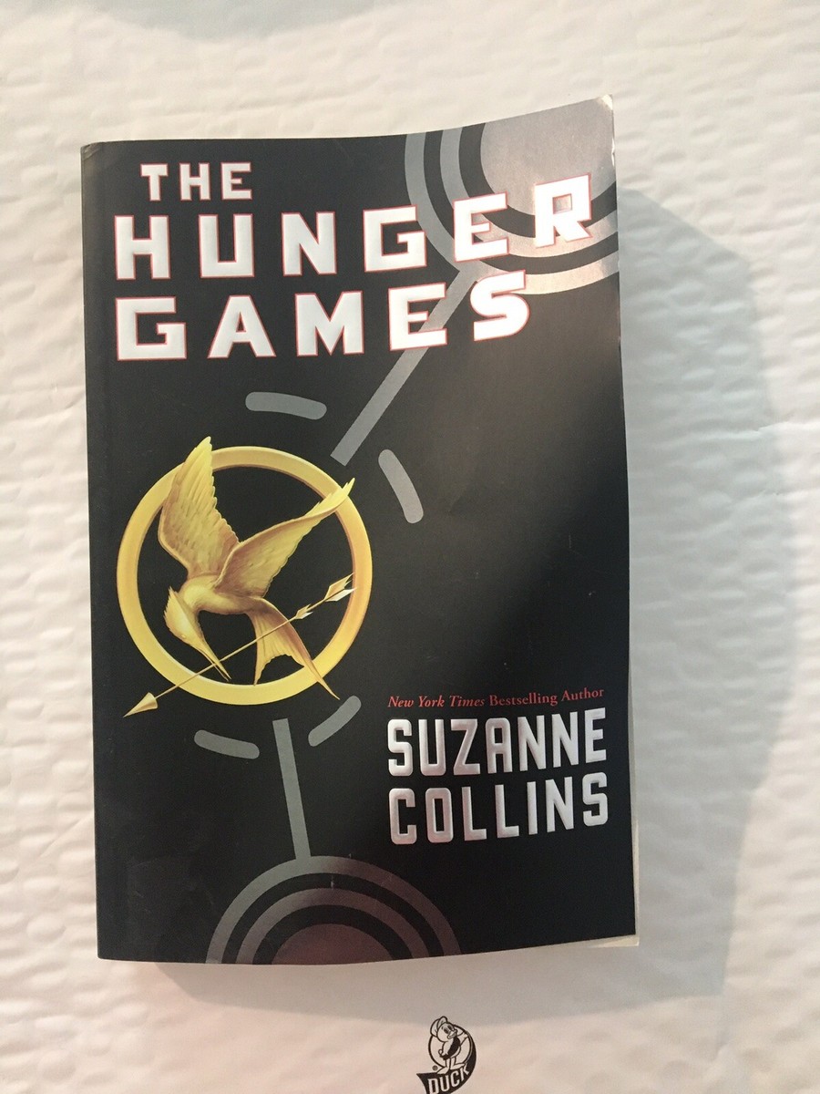 The Hunger Games: First Book Suzanne Collins 2009, Paperback 1st