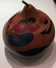 BEAUTIFUL LARGE NATIVE AMERICAN FINLEY HAND INSCRIBED/PAINTED GOURD 10  