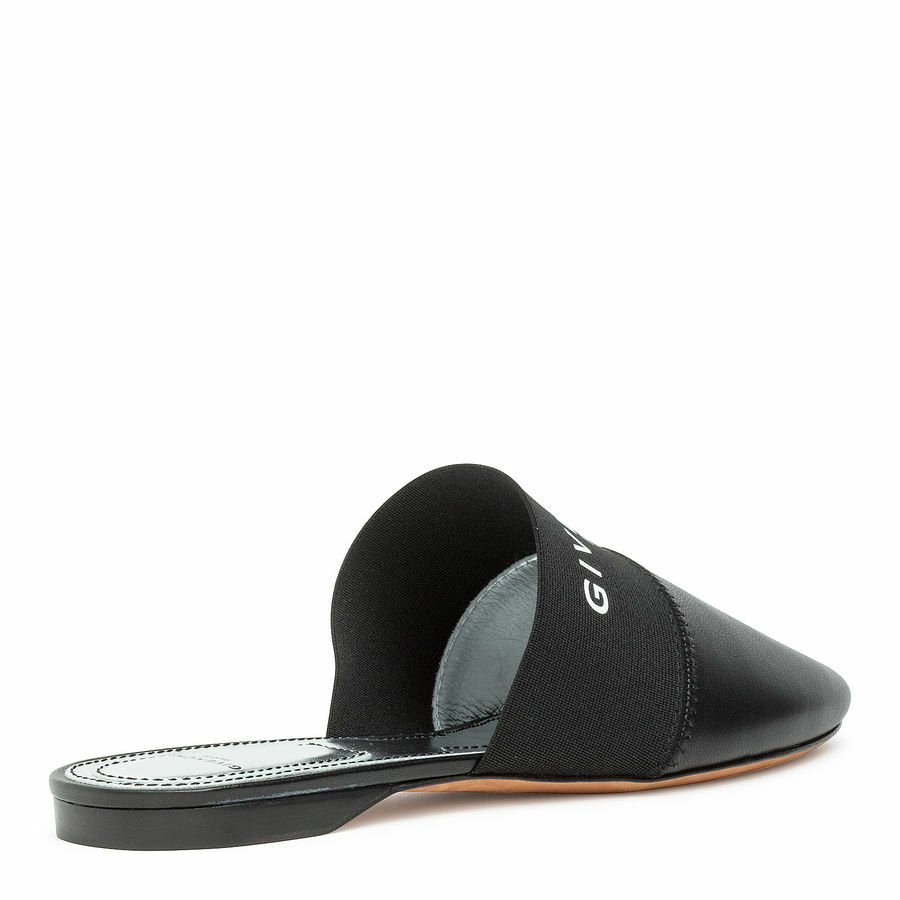 【関税＆送料込み】Givenchy Monogram Flat Mules Bedford flat mules in crocodile effect leather | Givenchy CA