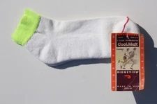 Vintage unworn Ridgeview USA CoolMax Men's socks White / Fluro sizes 10 - 13