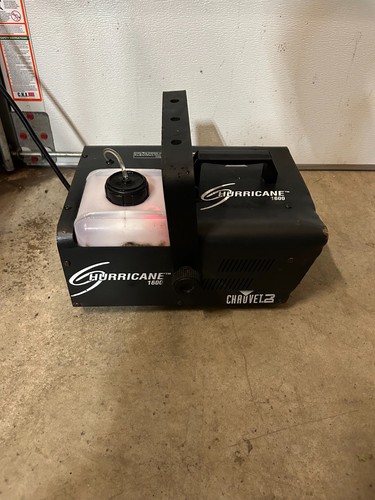CHAUVET DJ Hurricane 1600 Pro Fog Smoke Machine Working Tested MAKE OFFER!