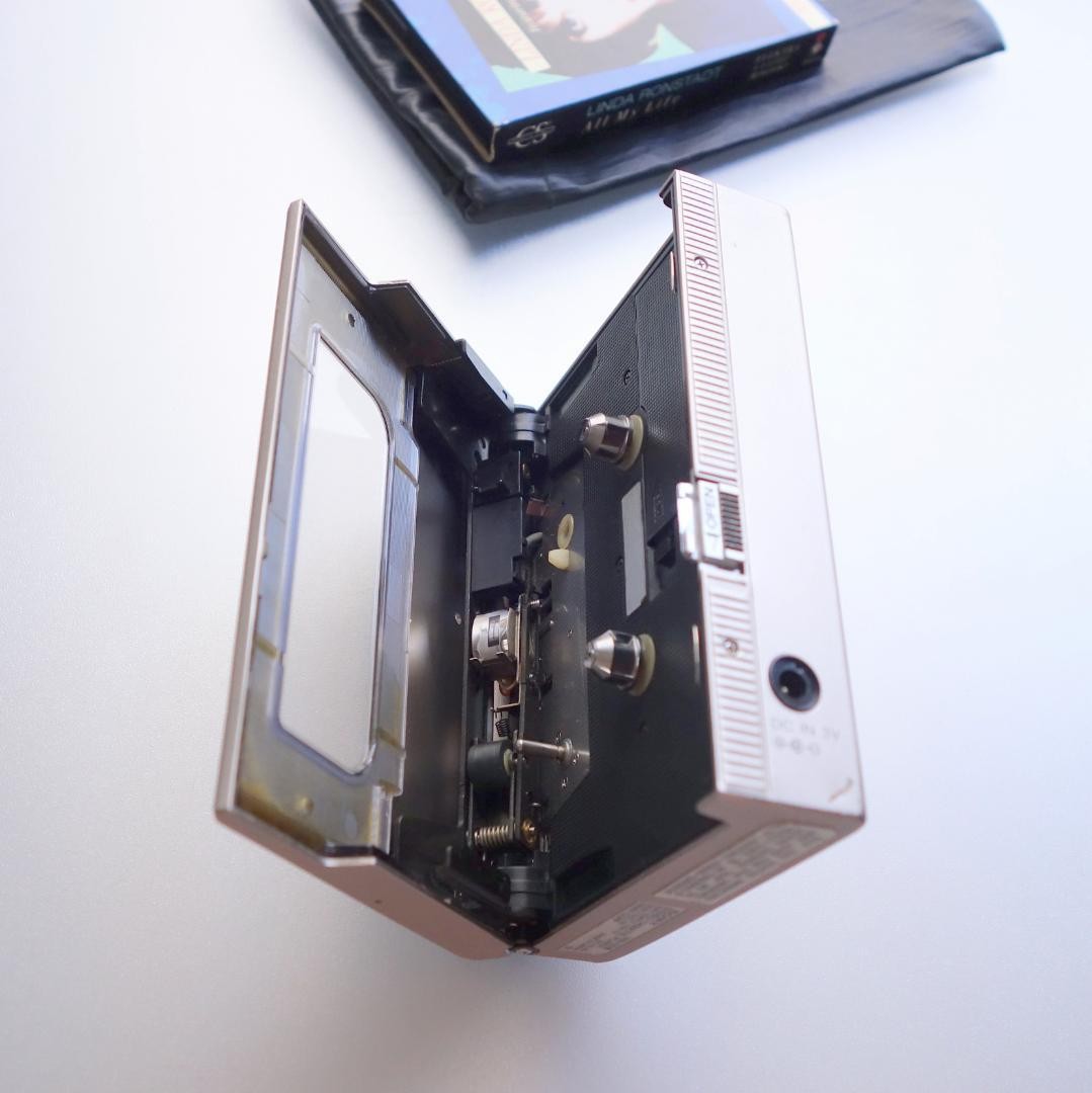 カセットウォークマン WM-DDIIIQUARTZ Sony Walkman Wm-Ddiii Quartz Cassette Player Portable