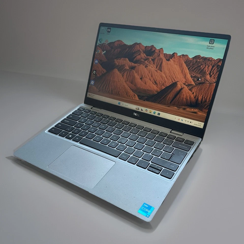 Dell Latitude 3320 · i5-1135G7 · 8GB · 512GB, photo 3 of 5
