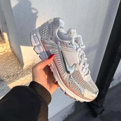 Nike Zoom Vomero shoes ‘Vast Grey/Metallic Silver’ UK EU 42  (HV6417-001) UK