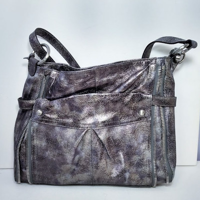 B Makowsky Leather Crossbody/Shoulder Bag Metallic Silver Marbleized Zipper Trim