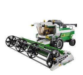 LEGO 7636 City Combine Harvester City Combine
