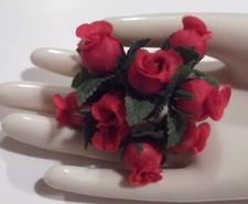 Sweet Vintage Small RED Roses Millinery Flowers Stems Cluster Bouquet Spray