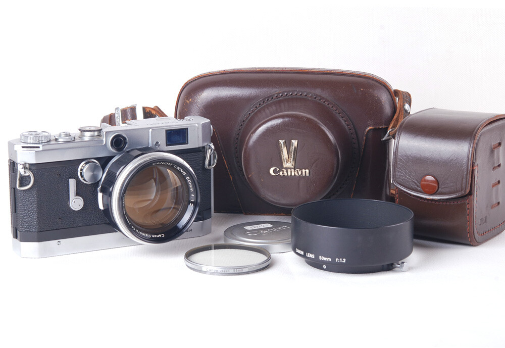 EX+ Canon model Vt de luxe RF silver camera w/50mm f/1.2 LTM EX+ Canon model Vt de luxe RF silver camera w/50mm f/1.2 LTM