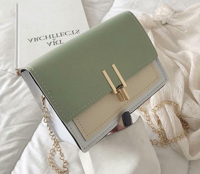 bolsas for girls under 300