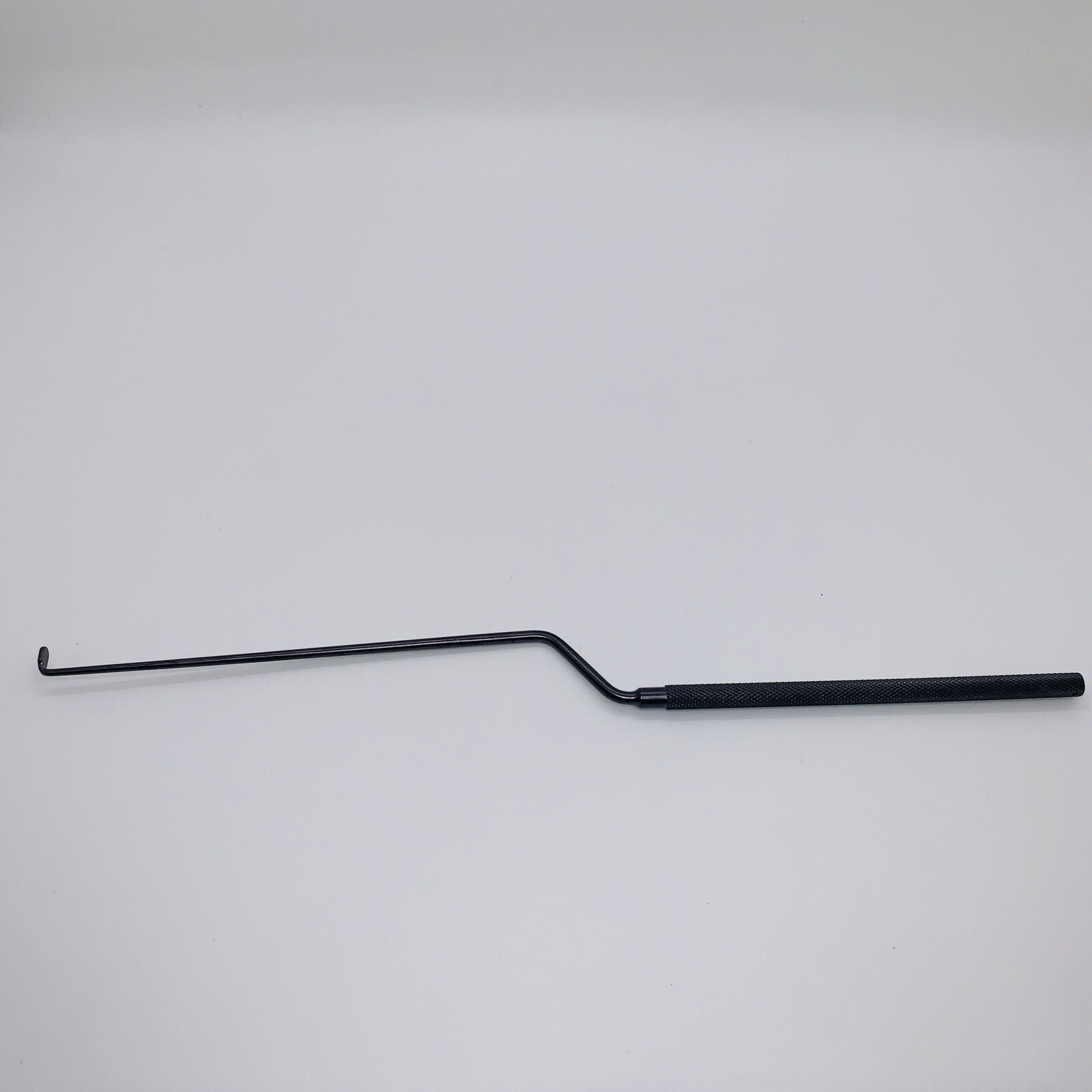 Boss MIS Neuro Spine 90° Dissector,10 1/2″ angled up,4mm plate ,71-4992P
