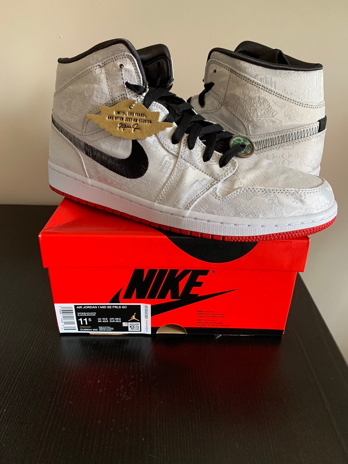 Nike Jordan 1 купить в Америке, лот 124108110628