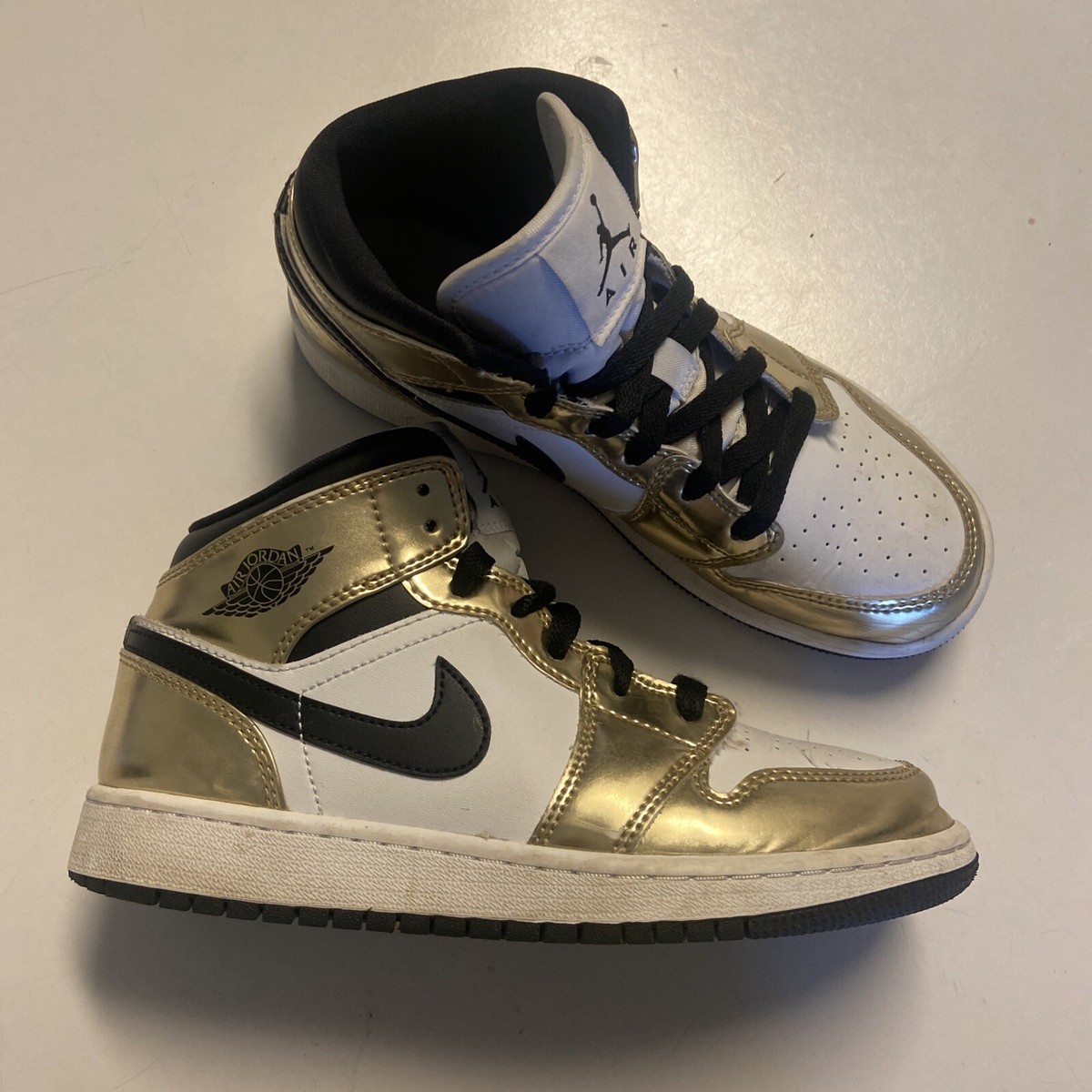Air Jordan Mid SE 'Metallic Gold' DC1420-700 Kids Nike Sneakers