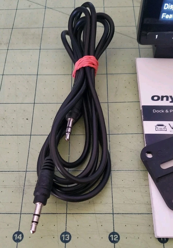 Paquete SiriusXM Radio Onyx Plus SXPL1 con base para automóvil XDPIV2 y antena SiriusXM NGVA1 Foto 2 de 4