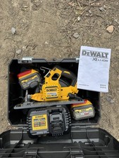 Dewalt DCS 576T2 54V Brushless XR Flex Volt Circular Saw X2 Batteries Included 