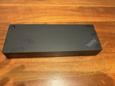 Lenovo ThinkPad Universal Thunderbolt 4 Smart Dock 40B1 5D20V25726 Untested