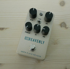   Universal Audio UAFX Heavenly Plate Reverb ...