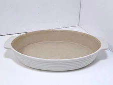 Pampered Chef New Traditions 12 X 8" Glazed Oval Casserole Dish Beige