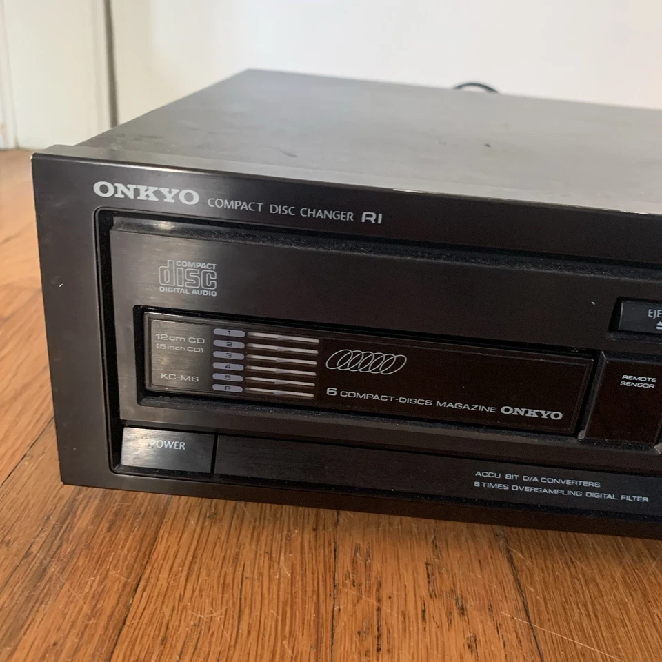 Onkyo DX-C220 6 Compact Disc CD Changer PARTS OR REPAIR, Tested Read Description - Image 2 of 4