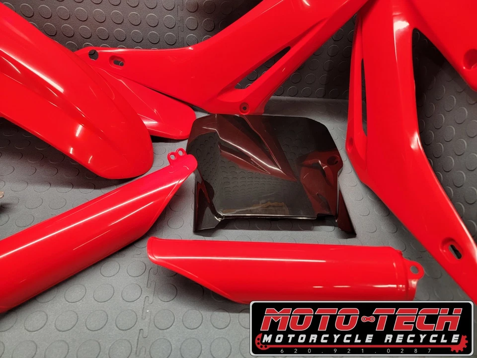 π₯2004 HONDA CR250R PLASTICS β
FENDERS NUMBER PLATE BODY PANELS CR 250R 291π₯ - Image 4 of 4