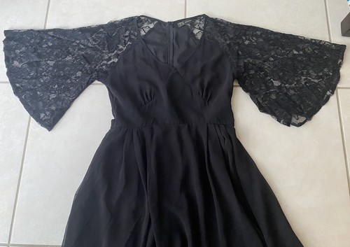 Women's Three Seasons TS Black Lace Dress Size M Medium - Picture 2 of 8