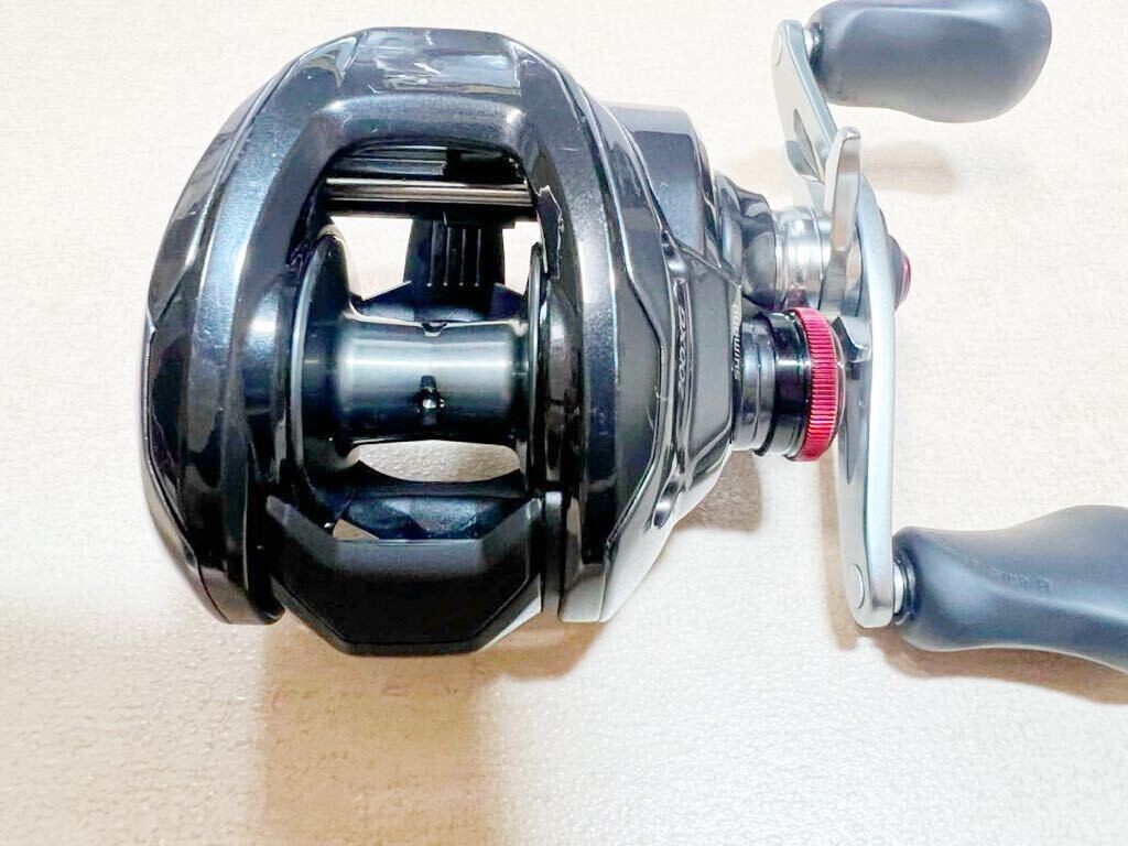 リール SHIMANO Scorpion MD 200XG s-l400.jpg